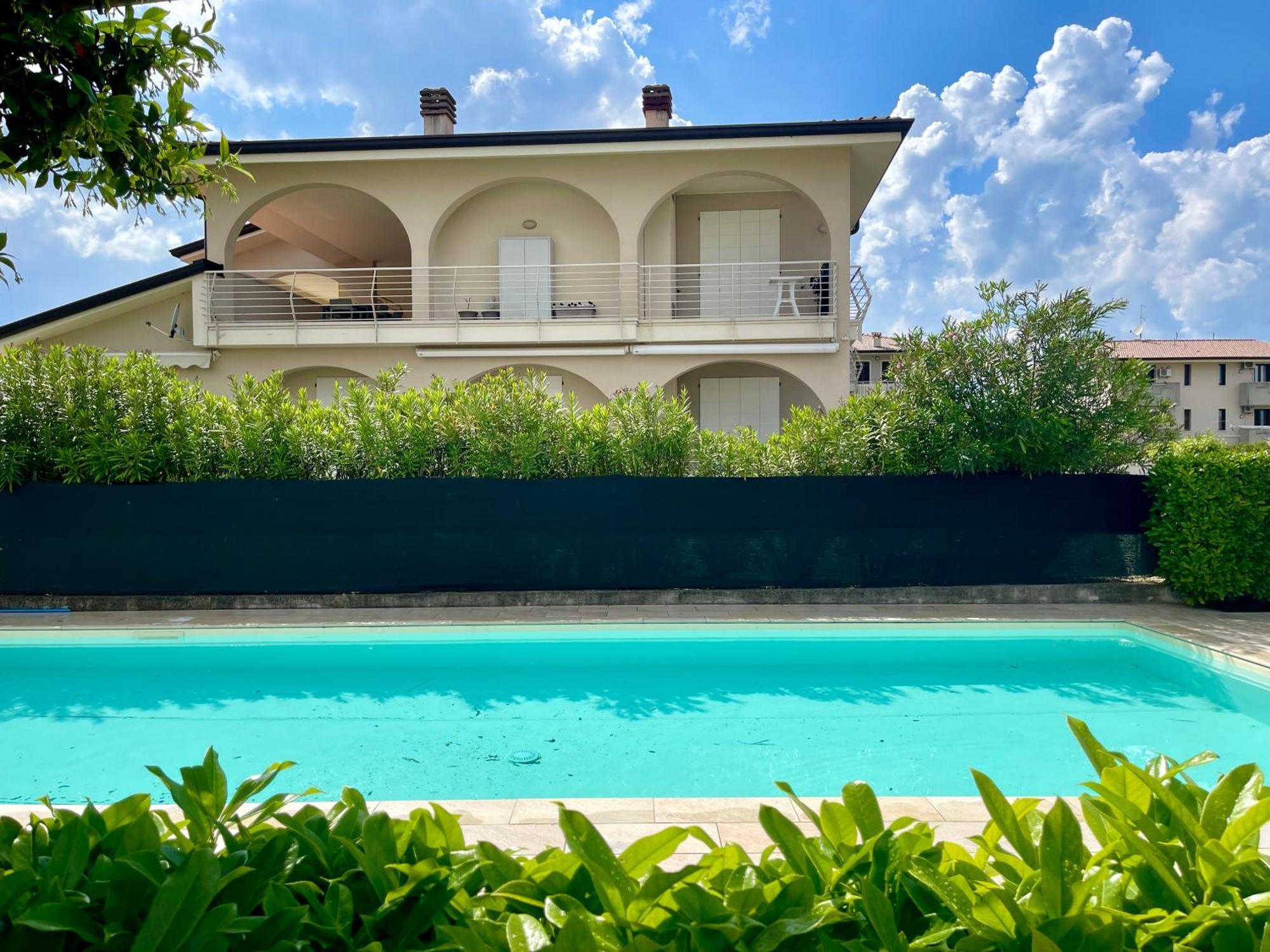 Dimora Di Charme Con Piscina E Giardino,Vicina Alla Spiaggia سيرمِيوني المظهر الخارجي الصورة