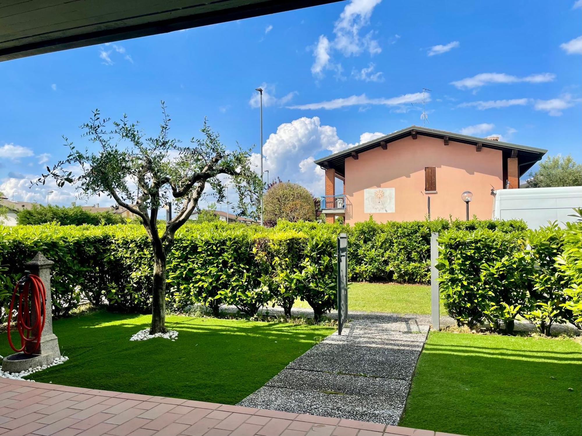 Dimora Di Charme Con Piscina E Giardino,Vicina Alla Spiaggia سيرمِيوني المظهر الخارجي الصورة